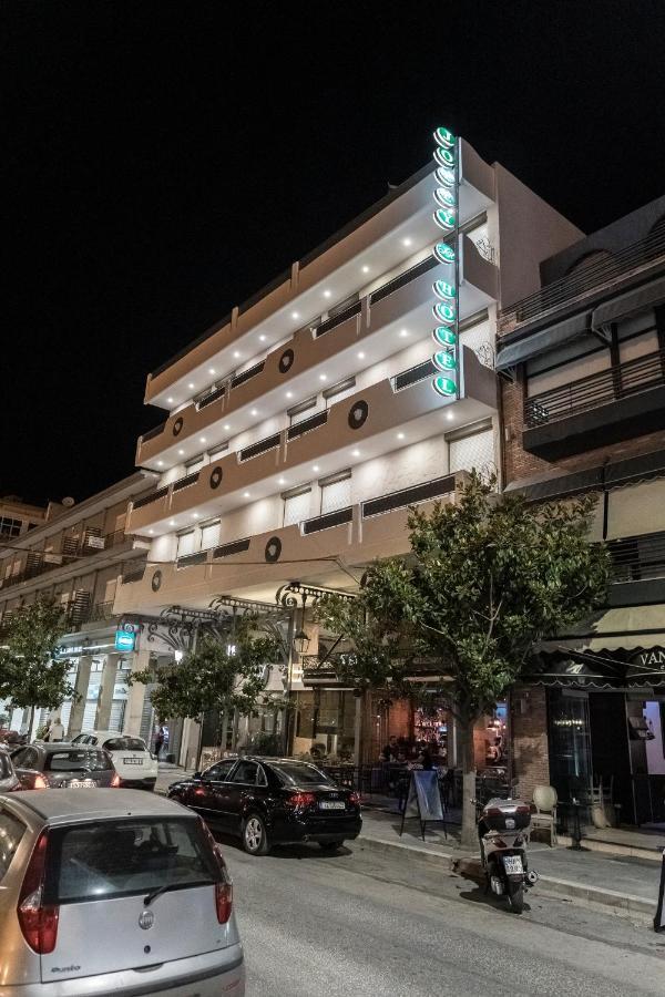 Jolly Hotel 이구메니차 외부 사진